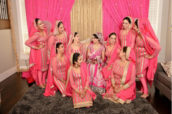 How to Dress Up For an Indian Wedding